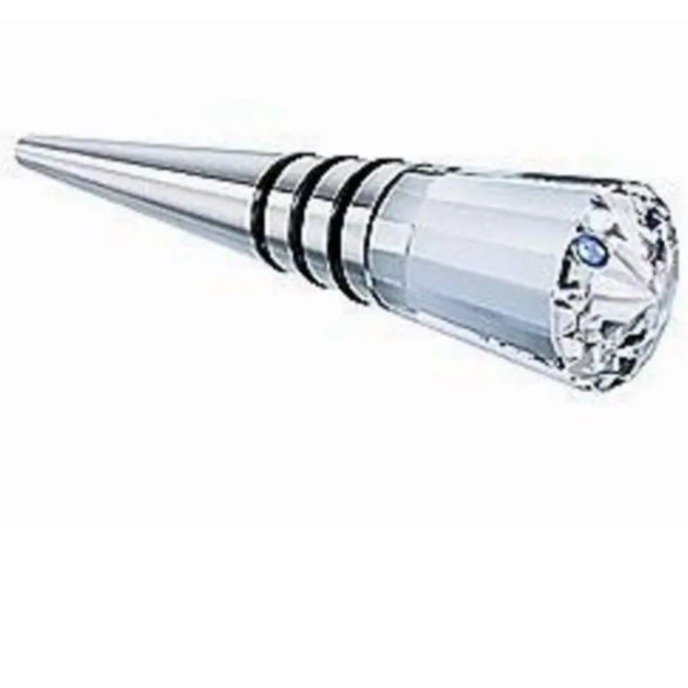 Swarovski sapphire bottle stopper